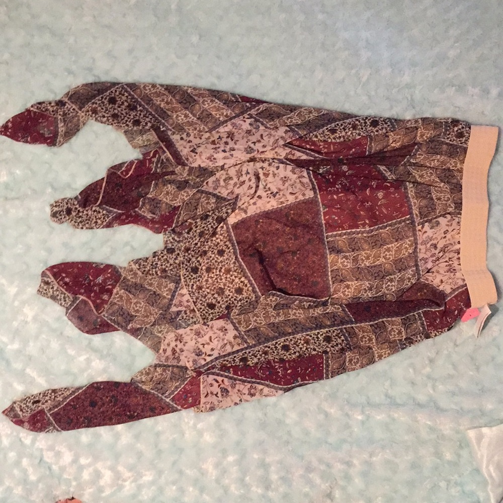 Metro Wear size Medium flowy skirt